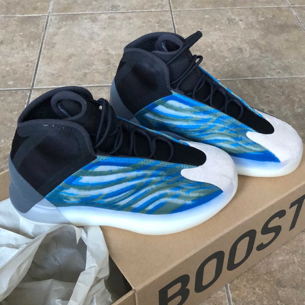 Yeezy Quantum Kids 'Frozen Blue'